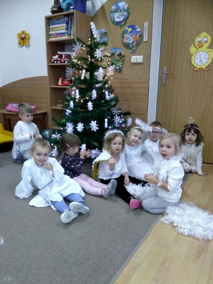 263273676_466329338421101_8676071674594077762_n