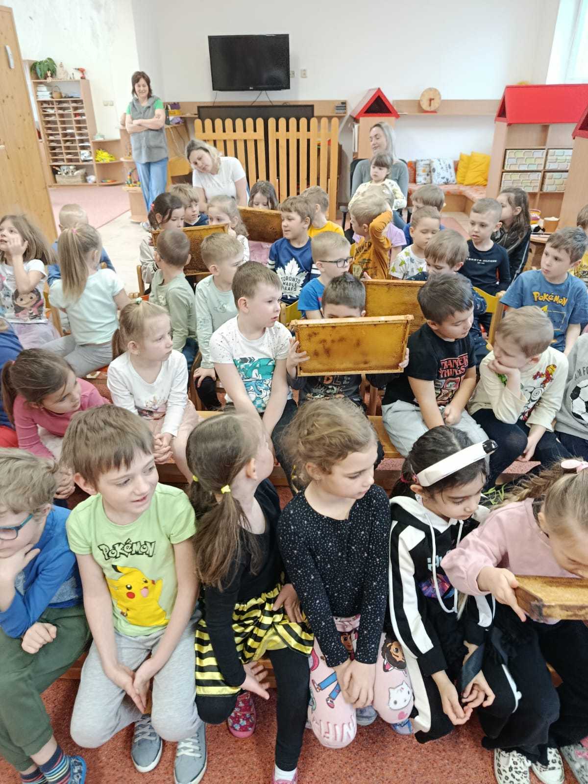 PHOTO-2026-03-18-15-34-21